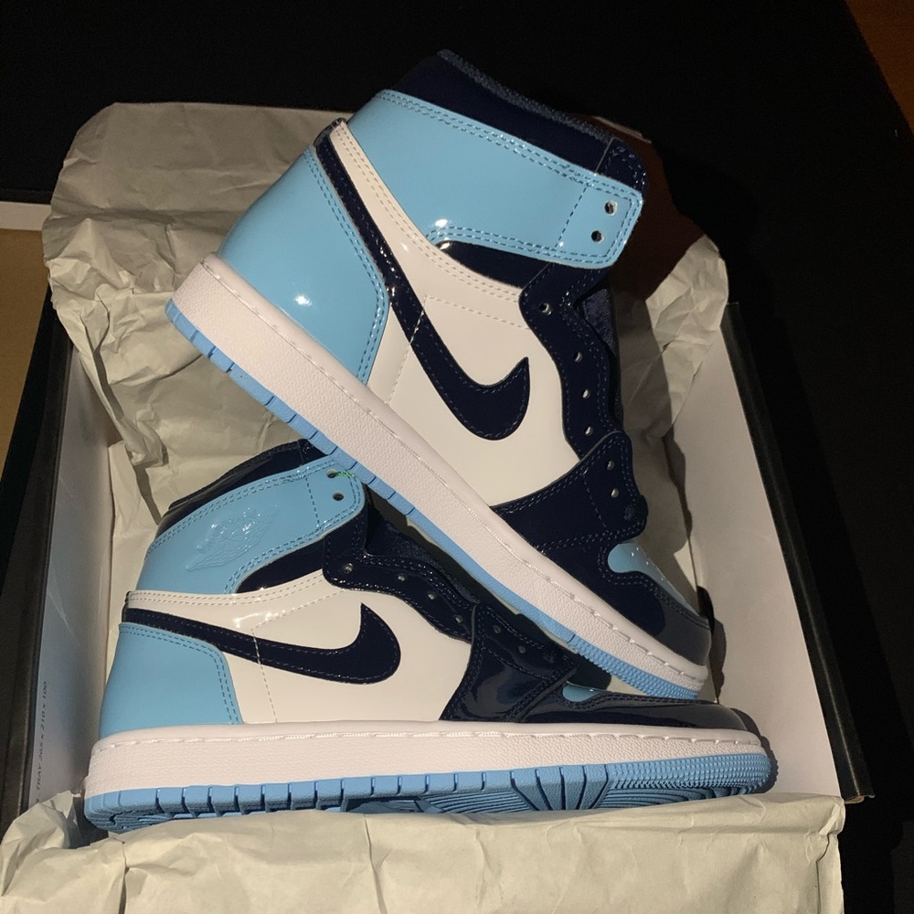 Air Jordan 1 Retro High OG ‘Blue Chill’ UNC Patent 🥶